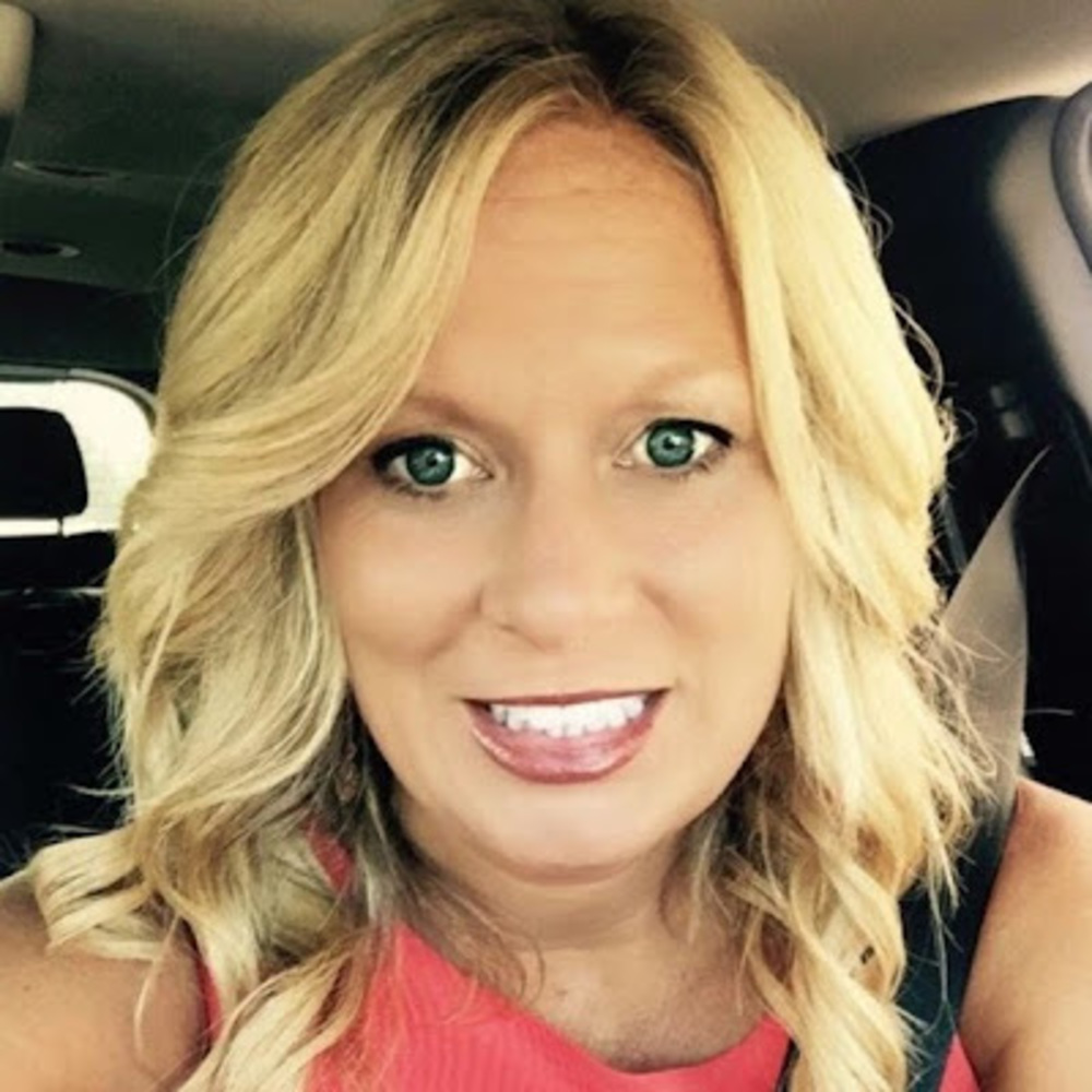 Meet your Posher, Dana